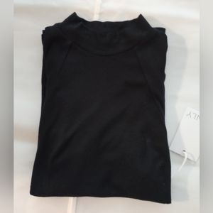 Kinly Ribbed Mock Neck Tee